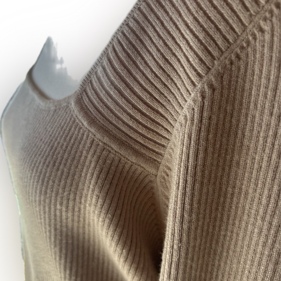 Lulu's Tan Ribbed Crew Neck Sweater - Picture 2 of 2